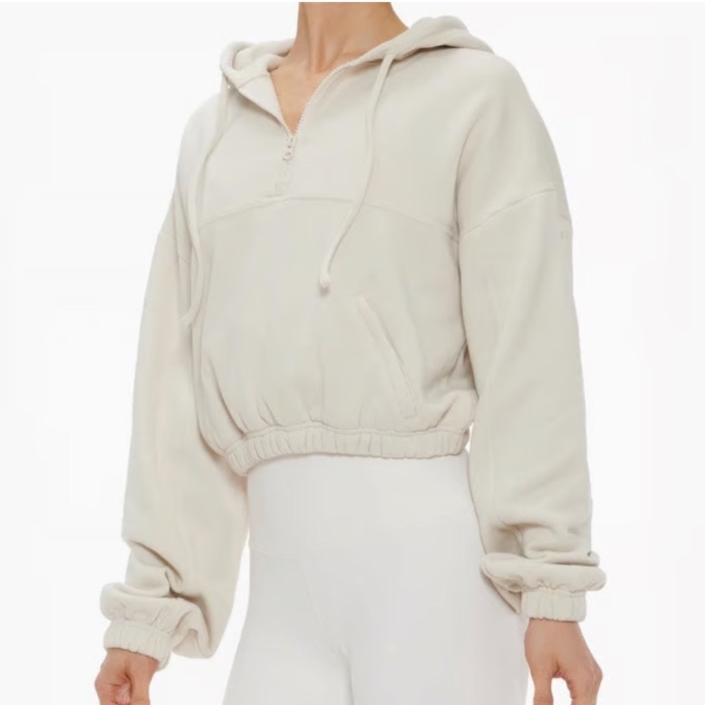 ALO Refresh Stadium Quarter Zip